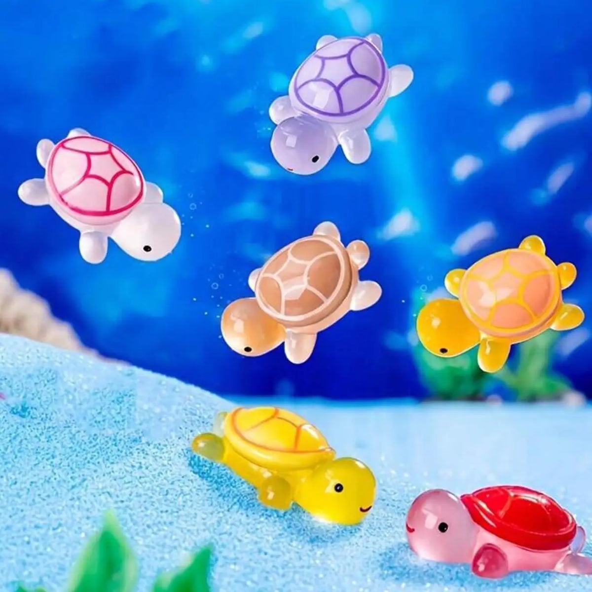30-Piece Glow-in-the-Dark 3D Turtle Figurines, Colorful Translucent Plastic Decorations for DIY Crafts, Party Favors, Beach-Themed Events, Christmas and Halloween Decor, Gifts for Children, Decorative Figurines